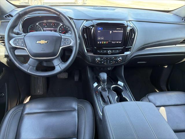 2023 Chevrolet Traverse FWD LT Leather