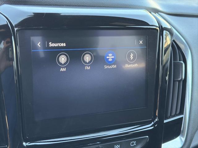 2023 Chevrolet Traverse FWD LT Leather