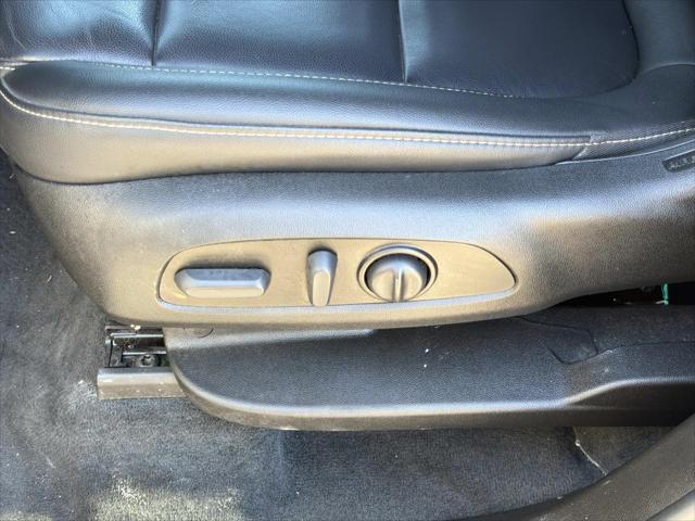 2023 Chevrolet Traverse FWD LT Leather