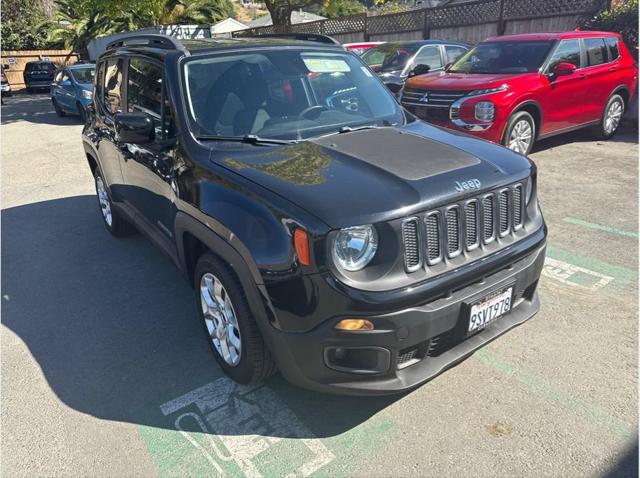 2017 Jeep Renegade Latitude FWD