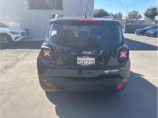 2017 Jeep Renegade Latitude FWD