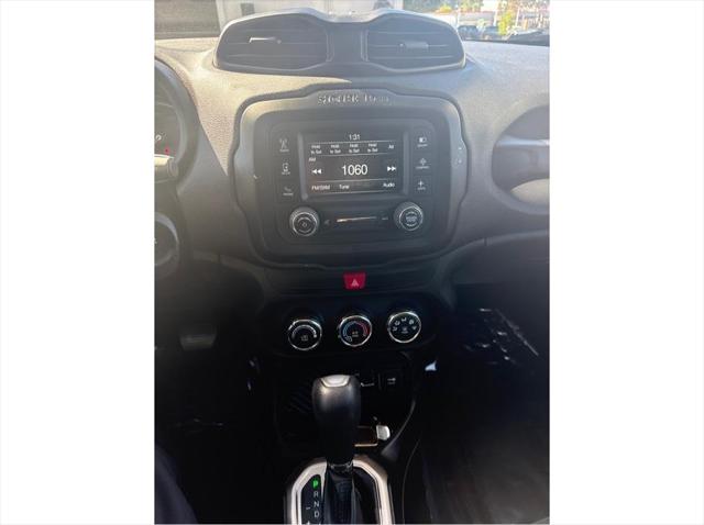 2017 Jeep Renegade Latitude FWD