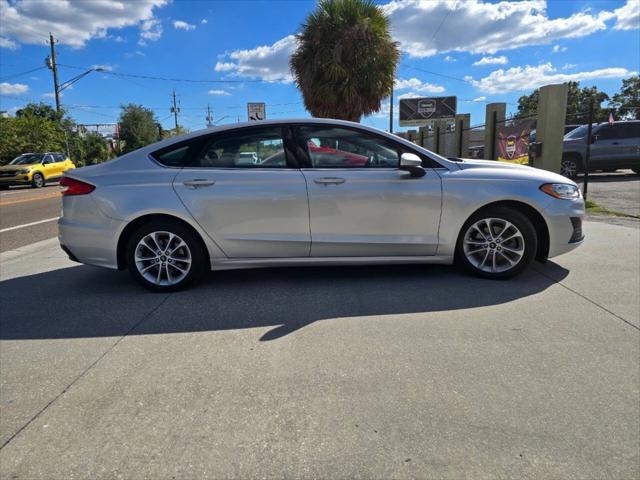 2019 Ford Fusion Hybrid SE