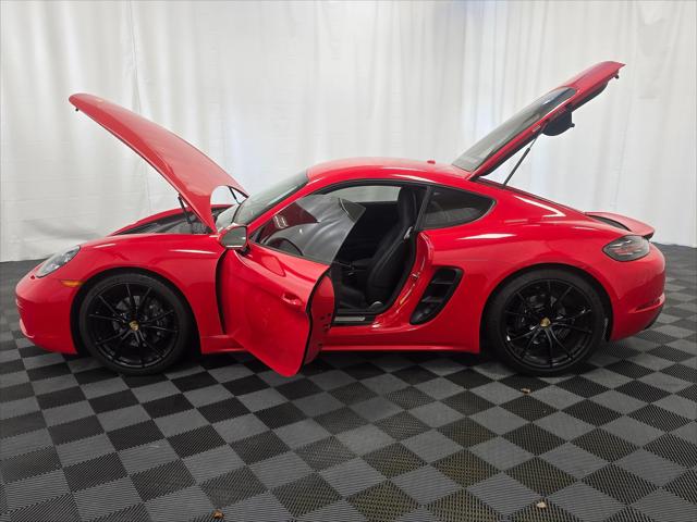 2024 Porsche 718 Cayman Unknown