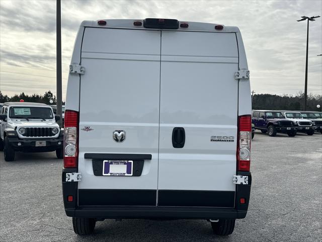 2026 Ram ProMaster Cargo Van Tradesman High Roof 159" WB w/Pass Seat