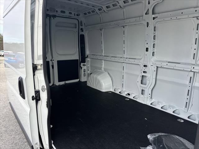 2026 Ram ProMaster Cargo Van Tradesman High Roof 159" WB w/Pass Seat