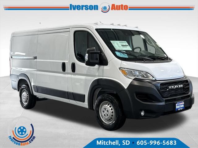 2026 RAM Ram ProMaster RAM PROMASTER 1500 TRADESMAN CARGO VAN LOW ROOF 136 WB
