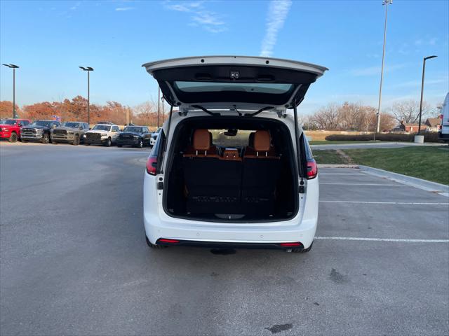 2026 Chrysler Pacifica Pinnacle