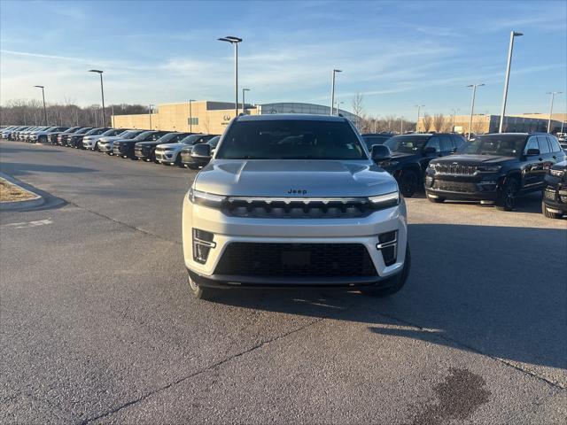 2026 Wagoneer Grand Wagoneer GRAND WAGONEER LIMITED ALTITUDE 4X4 2026 Wagoneer Grand Wagoneer GRAND WAGONEER LIMITED ALTITUDE 4X4