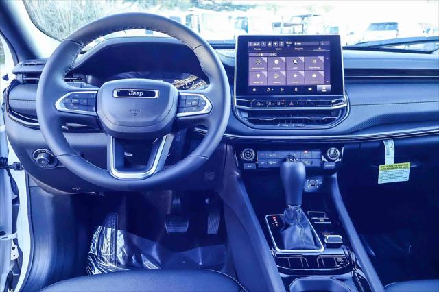 2026 Jeep Compass COMPASS LATITUDE ALTITUDE 4X4 2026 Jeep Compass COMPASS LATITUDE ALTITUDE 4X4