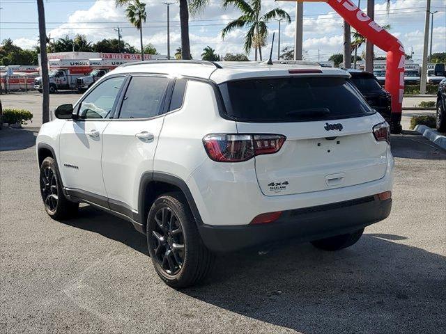 2026 Jeep Compass Latitude Altitude