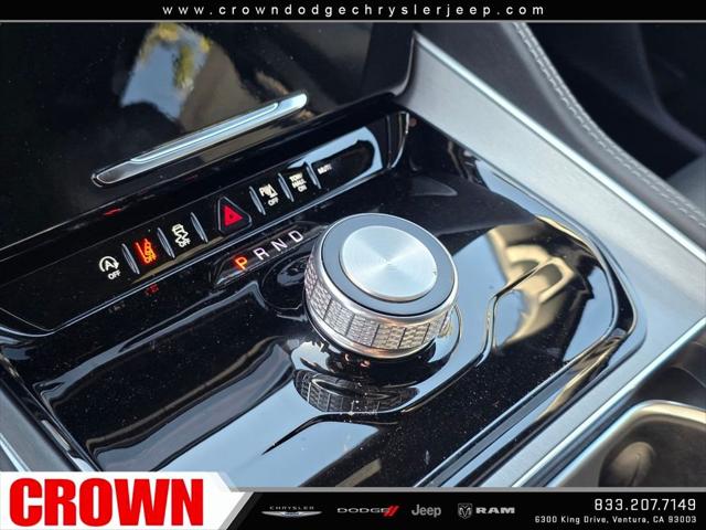 2026 Jeep Grand Wagoneer 4x2