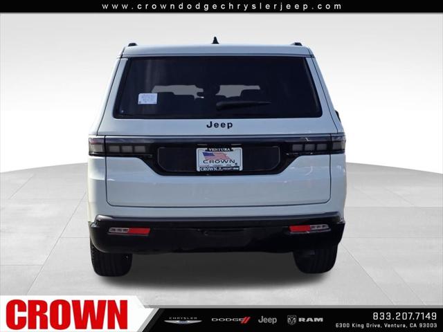 2026 Jeep Grand Wagoneer 4x2
