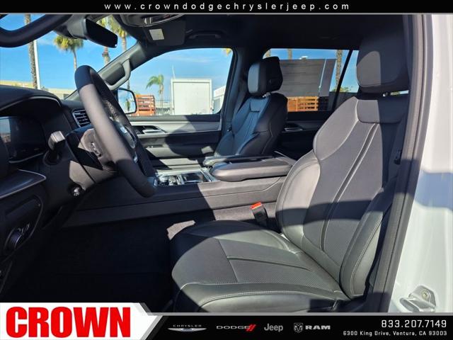 2026 Jeep Grand Wagoneer 4x2