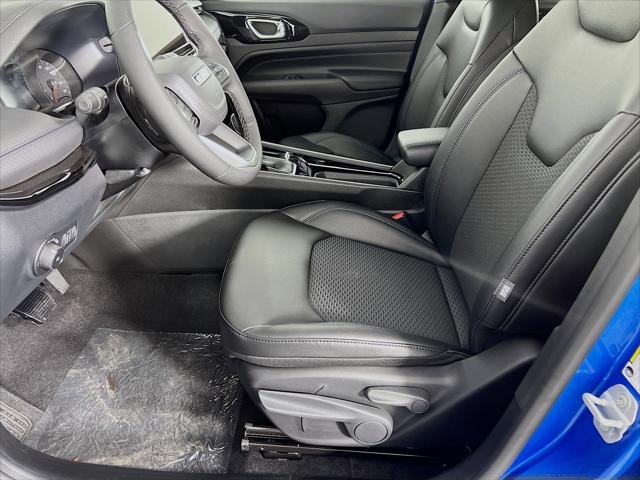 2026 Jeep Compass COMPASS LATITUDE ALTITUDE 4X4 2026 Jeep Compass COMPASS LATITUDE ALTITUDE 4X4