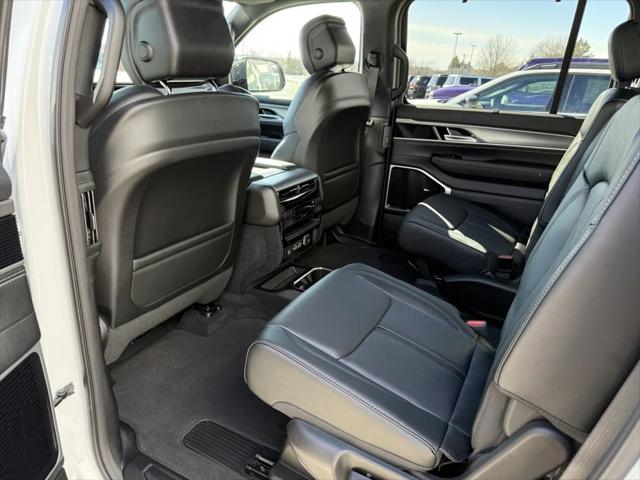 2026 Jeep Grand Wagoneer Limited Reserve 4x4