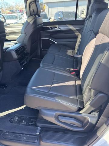 2026 Jeep Grand Wagoneer Limited Reserve 4x4