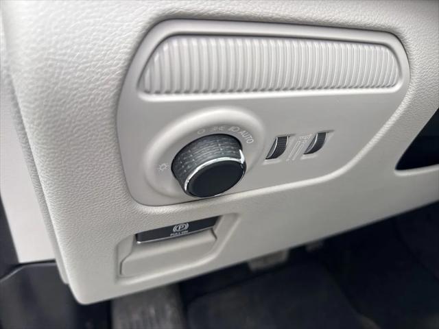 2026 Jeep Grand Wagoneer Summit Obsidian 4x4