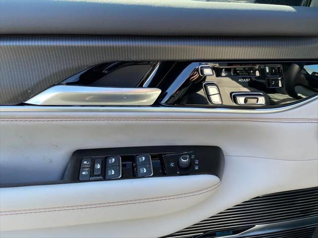 2026 Jeep Grand Wagoneer Summit Obsidian 4x4