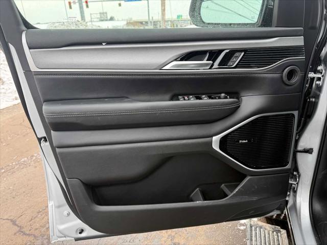 2026 Jeep Grand Wagoneer Limited Altitude 4x4
