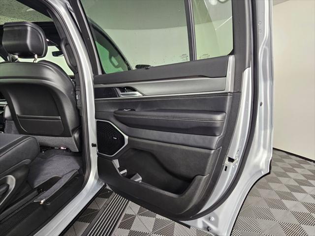 2026 Jeep Grand Wagoneer Limited Reserve 4x4