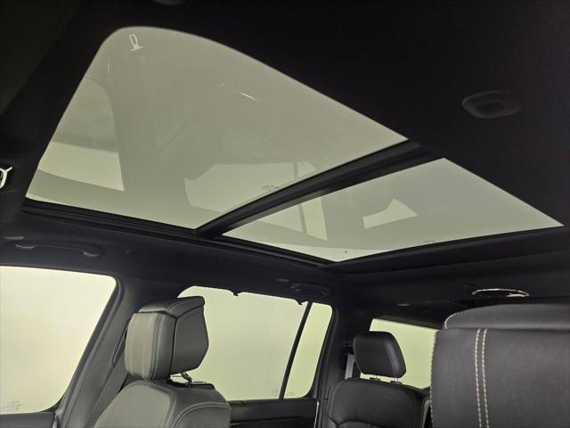 2026 Jeep Grand Wagoneer Summit Obsidian 4x4