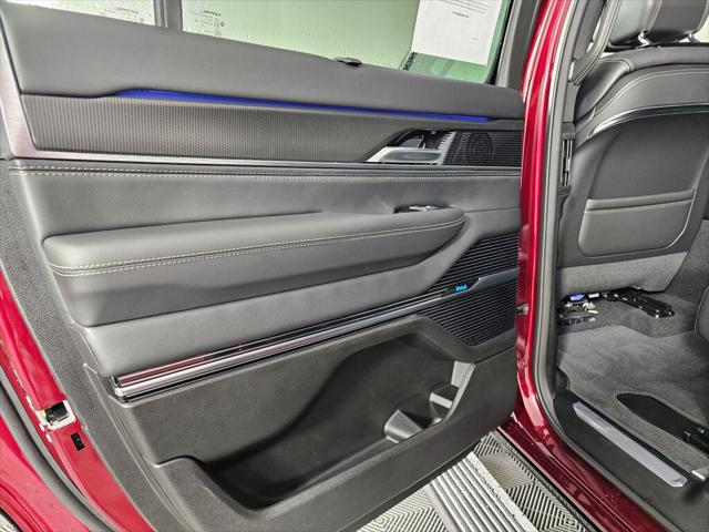 2026 Jeep Grand Wagoneer Summit Obsidian 4x4