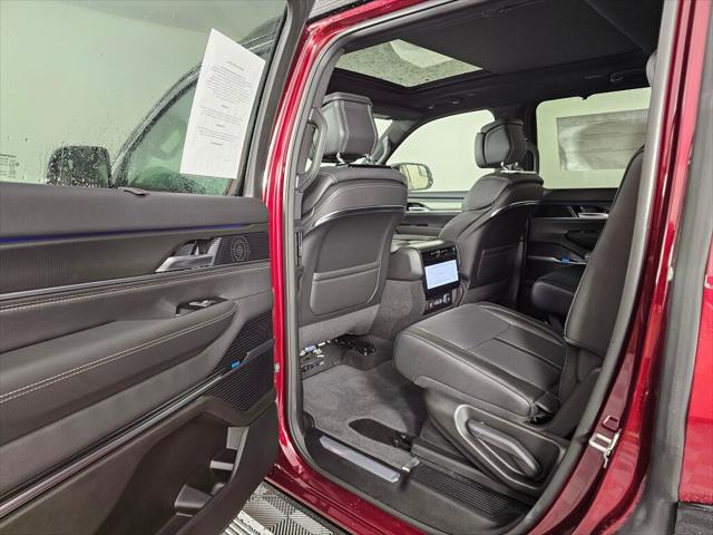 2026 Jeep Grand Wagoneer Summit Obsidian 4x4