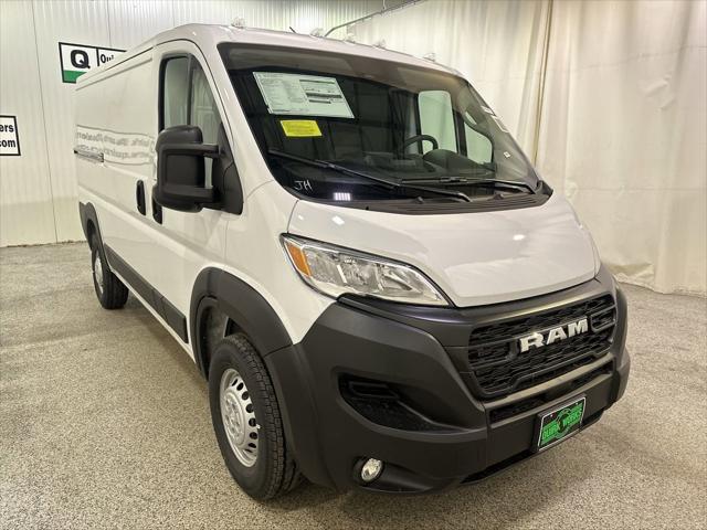 2026 RAM Ram ProMaster RAM PROMASTER 1500 TRADESMAN CARGO VAN LOW ROOF 136 WB