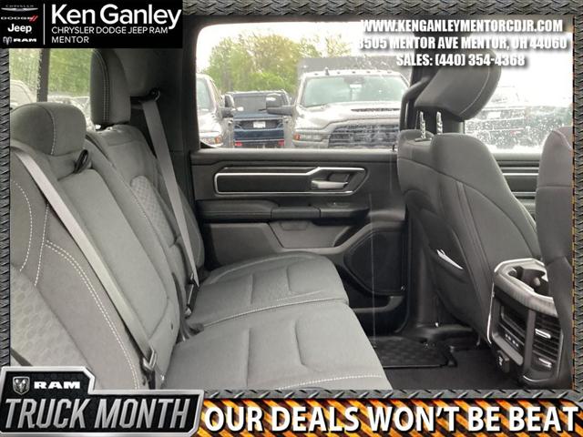 2026 Ram 1500 Big Horn Crew Cab 4x4 5'7" Box