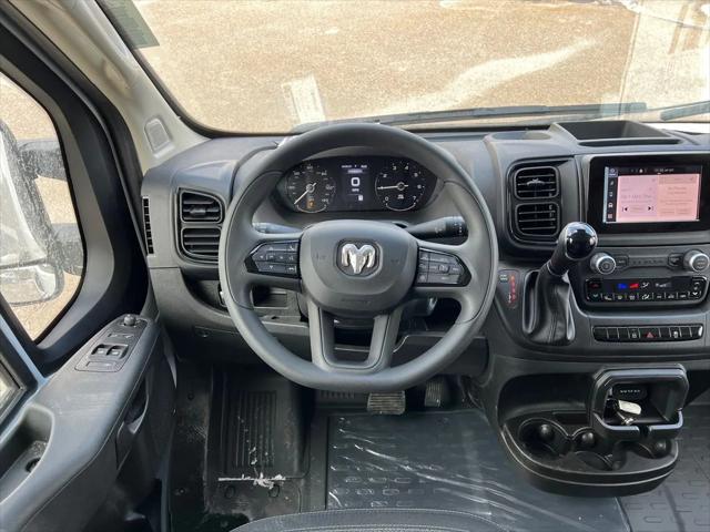 2026 Ram ProMaster Cargo Van Tradesman Low Roof 136" WB w/Pass Seat