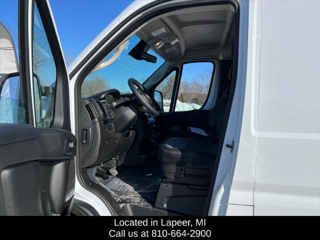 2026 Ram ProMaster Cargo Van Tradesman Low Roof 136 WB w/Pass Seat