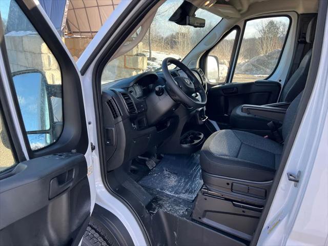 2026 Ram ProMaster Cargo Van Tradesman Low Roof 136" WB w/Pass Seat