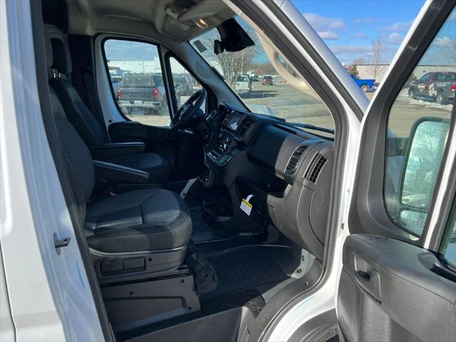2026 Ram ProMaster Cargo Van Tradesman Low Roof 136" WB w/Pass Seat