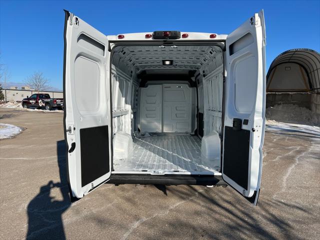 2026 Ram ProMaster Cargo Van Tradesman High Roof 159" WB EXT w/Pass Seat
