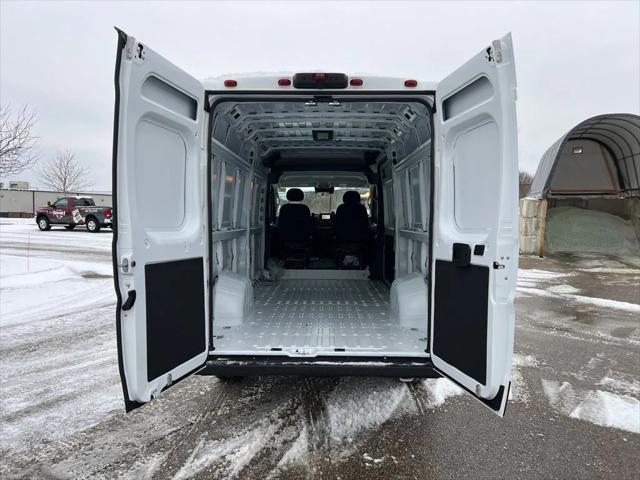 2026 Ram ProMaster Cargo Van Tradesman High Roof 159" WB EXT w/Pass Seat