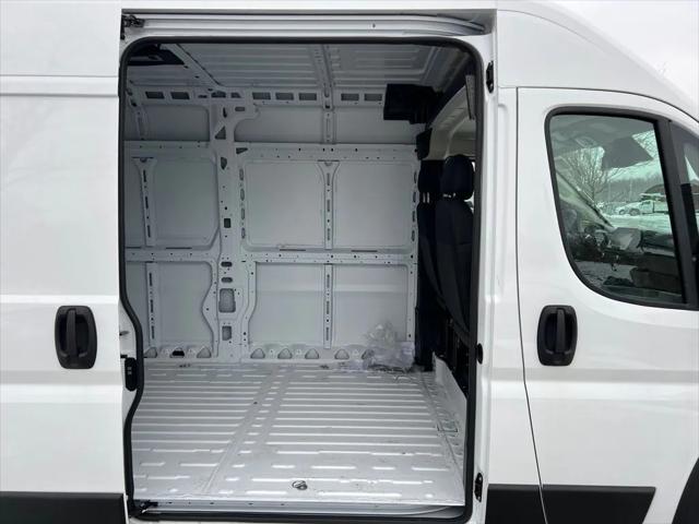2026 Ram ProMaster Cargo Van Tradesman High Roof 159" WB EXT w/Pass Seat