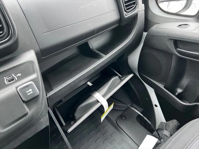 2026 Ram ProMaster Cargo Van Tradesman High Roof 159" WB EXT w/Pass Seat