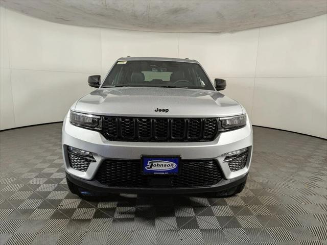 2025 Jeep Grand Cherokee GRAND CHEROKEE LIMITED 4X4 2025 Jeep Grand Cherokee GRAND CHEROKEE LIMITED 4X4