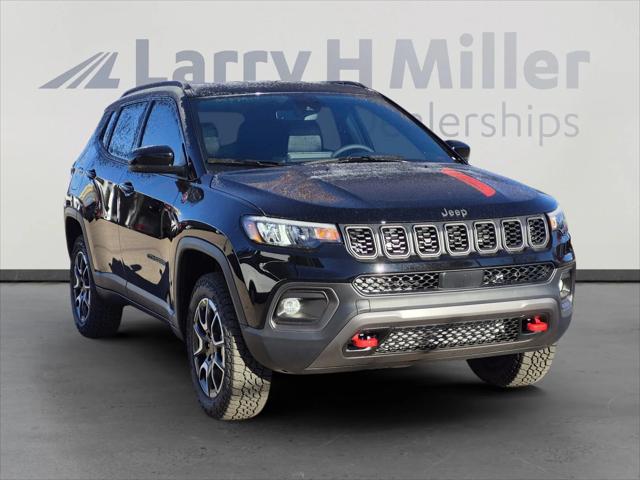 2026 Jeep Compass COMPASS TRAILHAWK 4X4
