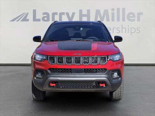 2026 Jeep Compass COMPASS TRAILHAWK 4X4