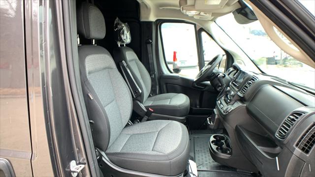 2026 Ram ProMaster Cargo Van Tradesman High Roof 159" WB w/Pass Seat