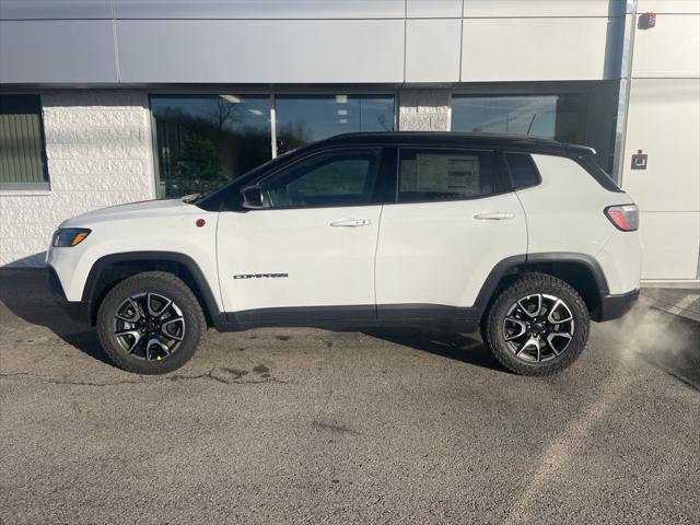 2026 Jeep Compass COMPASS TRAILHAWK 4X4