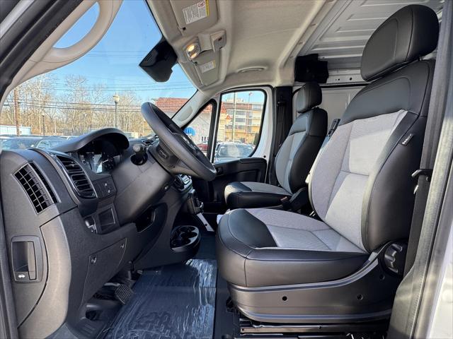 2026 Ram ProMaster Cargo Van Tradesman Low Roof 118" WB w/Pass Seat