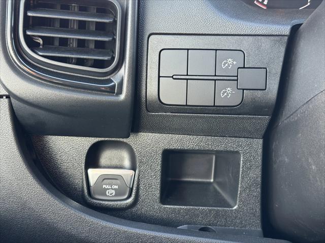 2026 Ram ProMaster Cargo Van Tradesman Low Roof 118" WB w/Pass Seat
