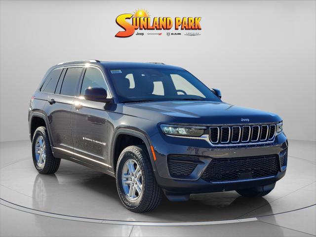 2025 Jeep Grand Cherokee GRAND CHEROKEE LAREDO 4X2