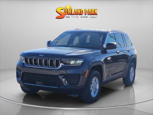 2025 Jeep Grand Cherokee GRAND CHEROKEE LAREDO 4X2