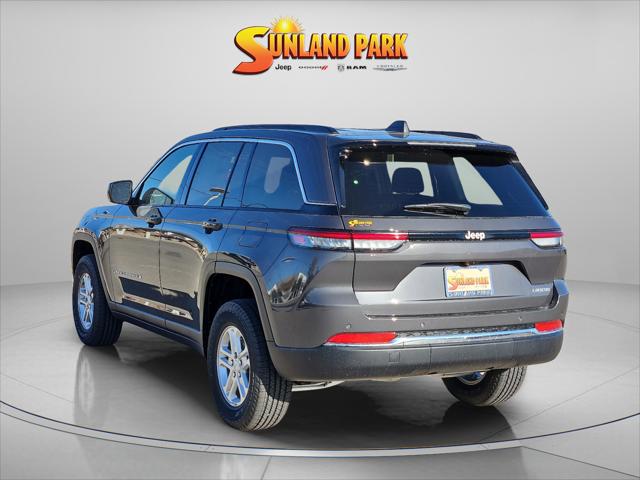 2025 Jeep Grand Cherokee GRAND CHEROKEE LAREDO 4X2