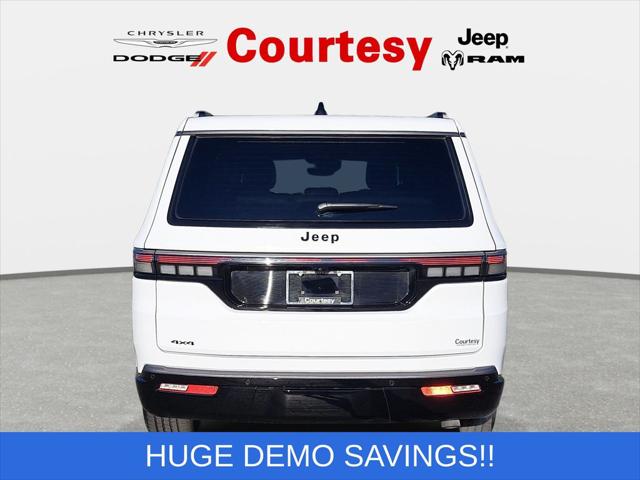 2026 Jeep Grand Wagoneer Limited Altitude 4x4