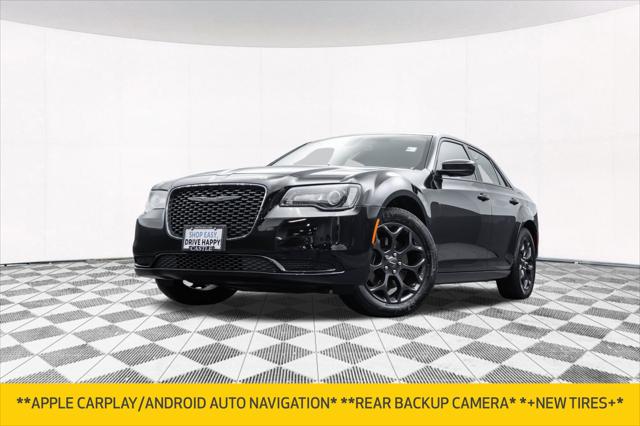 2022 Chrysler 300 Touring AWD 2022 Chrysler 300 Touring AWD